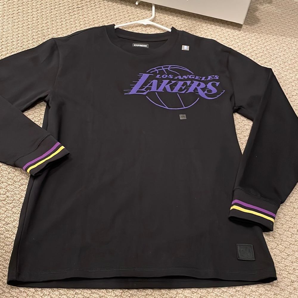 EXPRESS Los Angeles lakers graphic tshirt